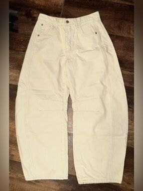 We The Free Good Luck Barrel Jeans EUC